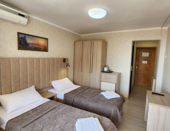 Номер 2-местный корп.1,2 - Санаторий «Киев» Алушта