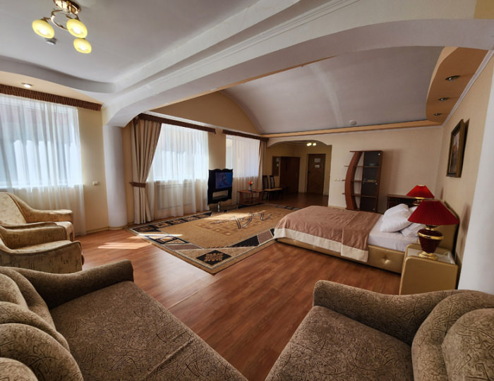 Комфорт семейный 2-местный Мед. корпус - Санаторий «Киев» Алушта